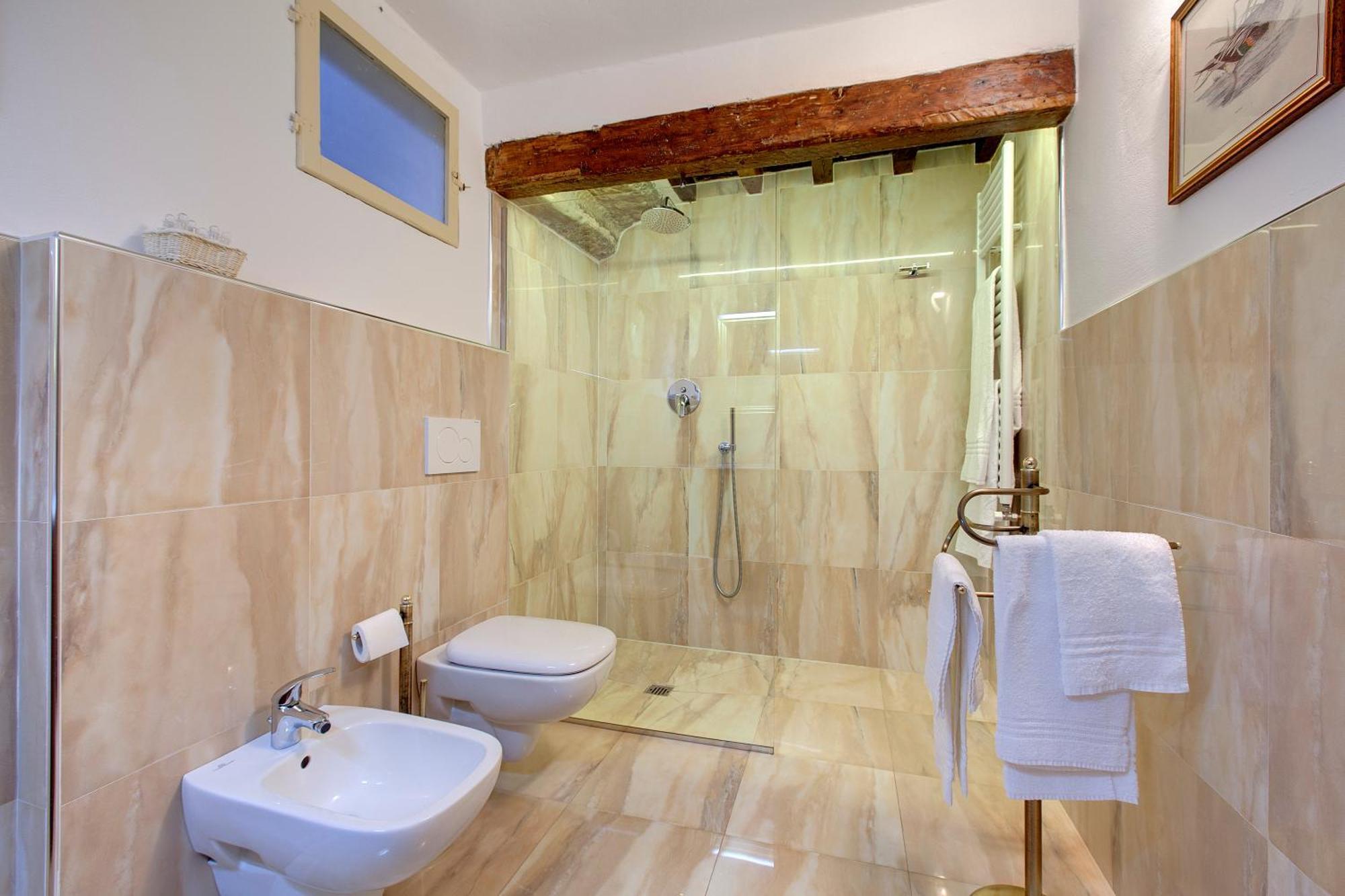 Palazzo Bucciolini Apartment Florence Bilik gambar