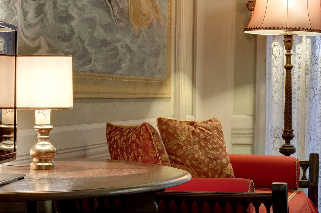 Palazzo Bucciolini Apartment Florence Luaran gambar