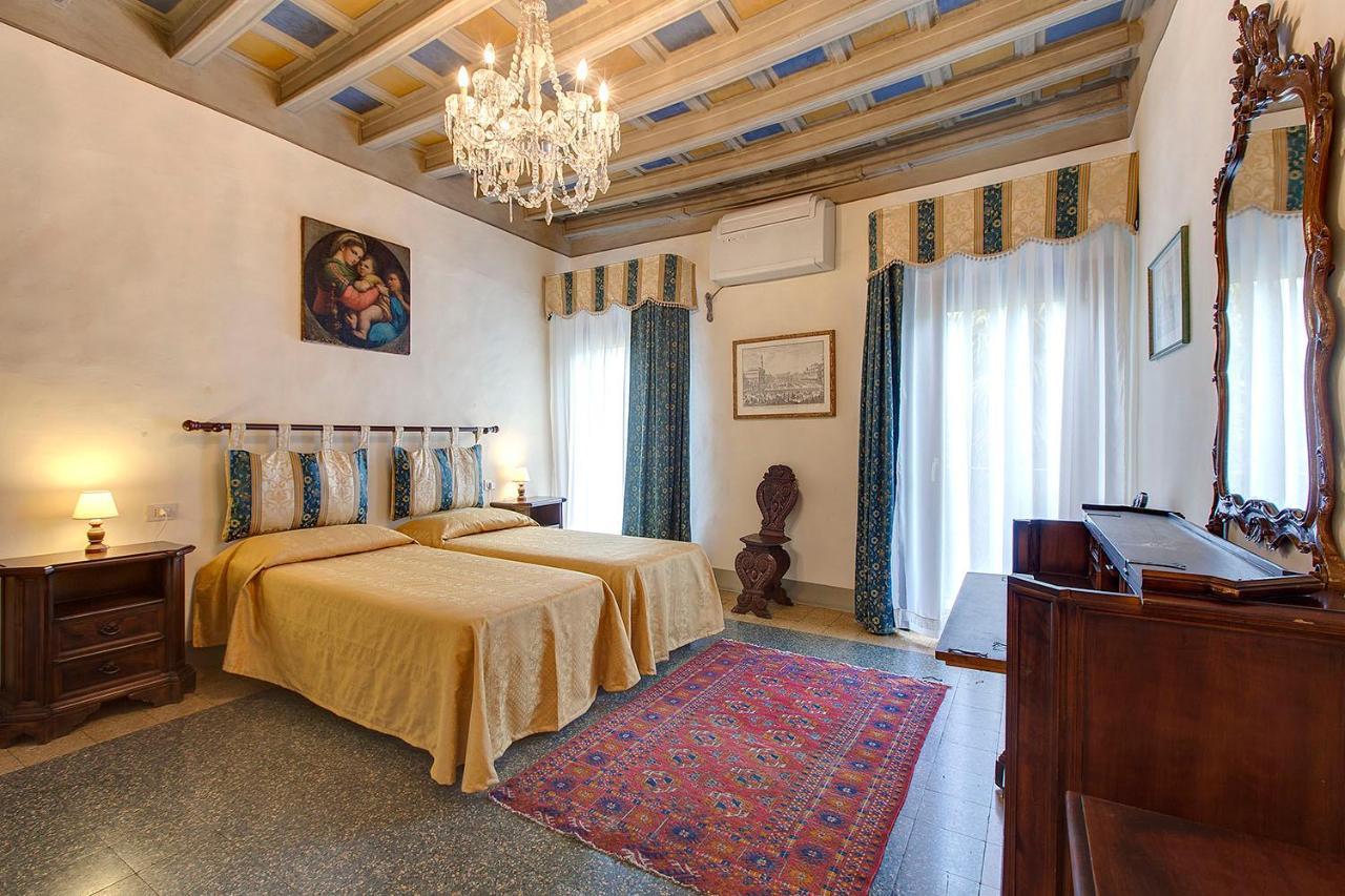 Palazzo Bucciolini Apartment Florence Luaran gambar
